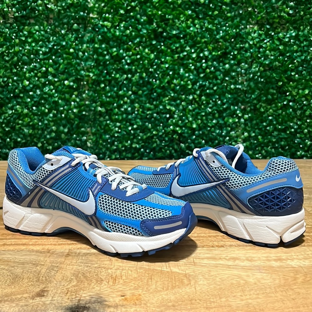 Nike Vomero 5 ‘Worn Blue’